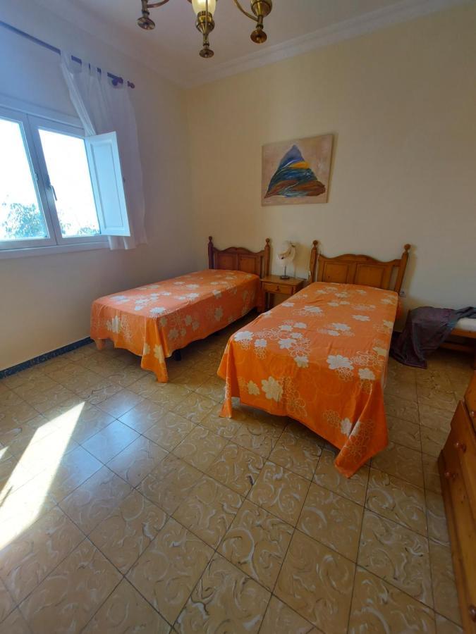 Villa Udilla อาโรนา ภายนอก รูปภาพ